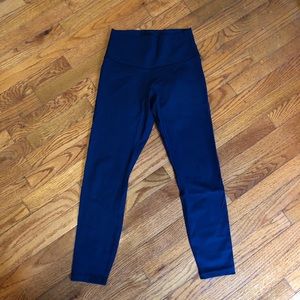 lululemon navy Wunder Under 25” luxtreme